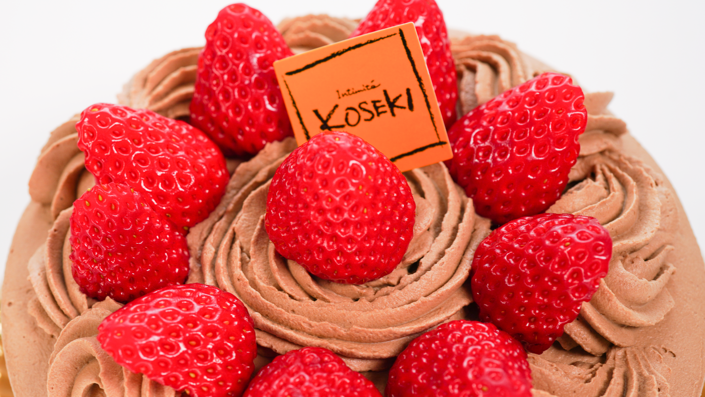 いちごのデコレーションケーキ（チョコ）